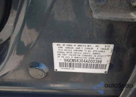 2004 Honda Accord 2.4 Lx z USA, uszkodzony, nr VIN 1HGCM56304A000386